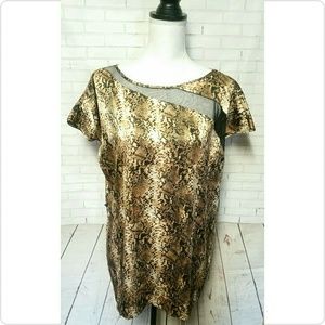 Apostrophe womens top size Petite Large Snake